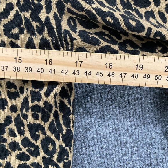 Talbots Cardigan Sweater Womens S Brown Leopard Merino Wool Button Up Mob Wife - Picture 8 of 9